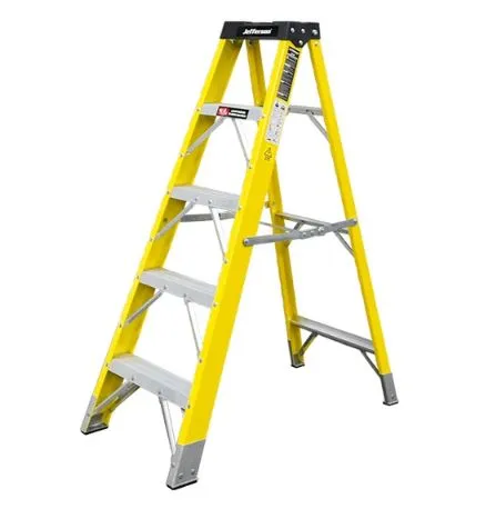 Jefferson - 4+1 Tread Fiberglass Step Ladder